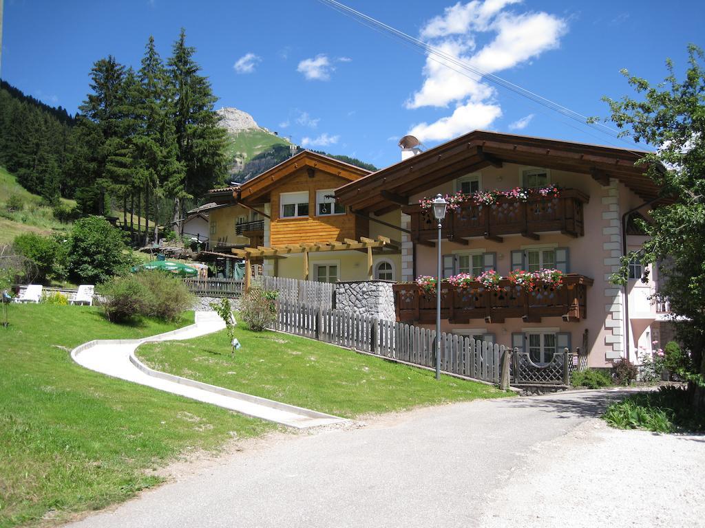 Appartamenti Residence Rodolon Campestrin Екстер'єр фото